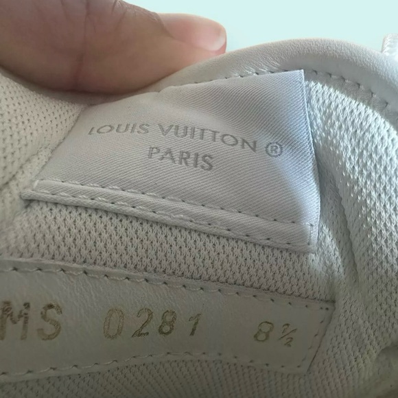 LOUIS VUITTON Rivoli low top leather sneakers Men size 8.5 with box. - Picture 11 of 11